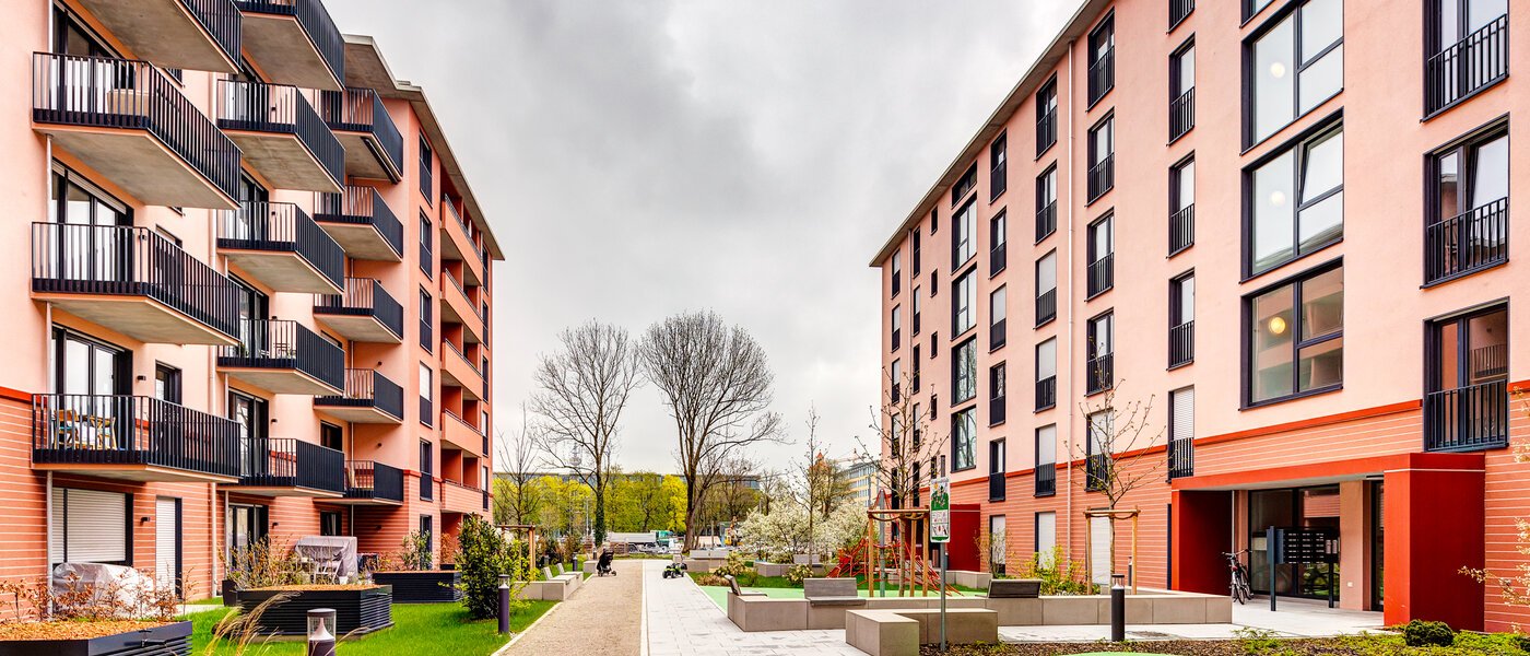 квартира München Moosach 01 внутренний двор  13450