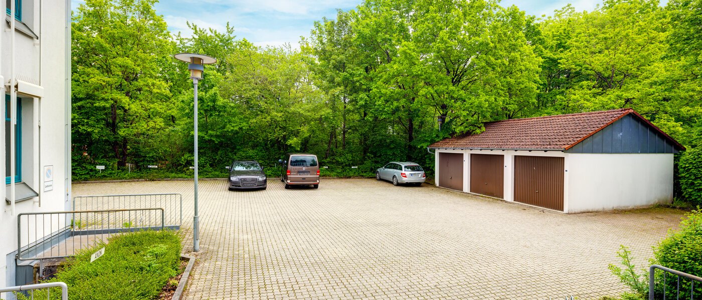 квартира Grasbrunn 01 вид из окна 13494