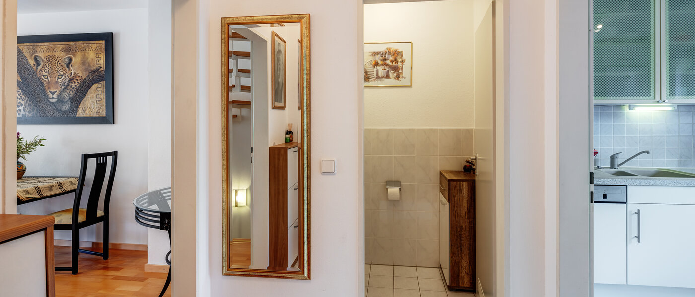 двухэтажная квартира München Waldperlach 02 коридор 13502