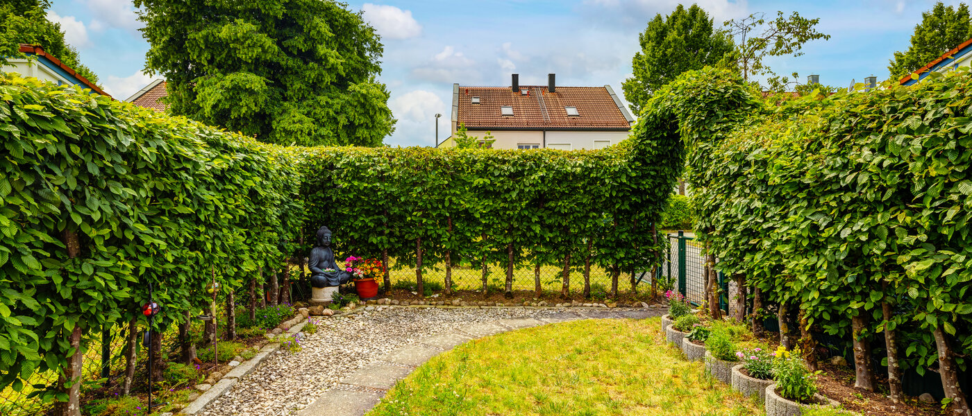 двухэтажная квартира München Waldperlach 01 сад 13502