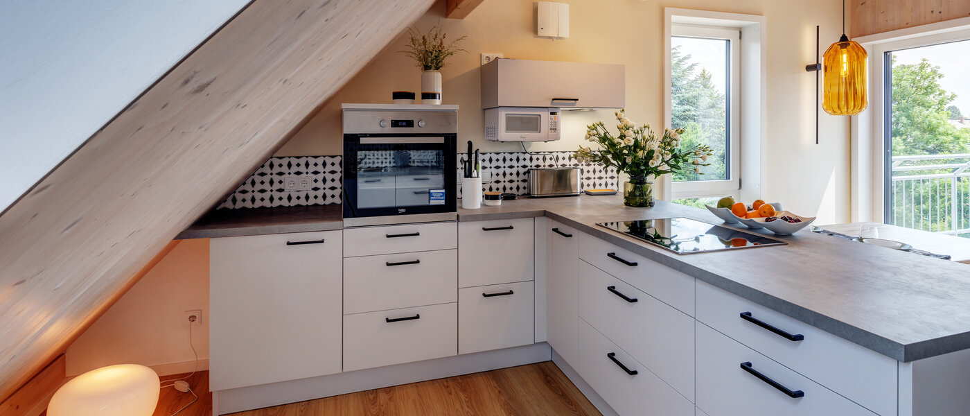 мансардная квартира München Berg am Laim 02 кухня 13504