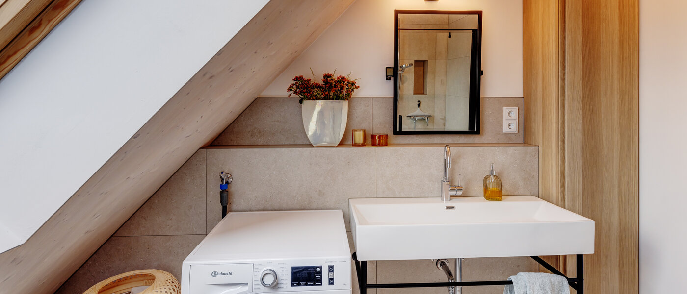 мансардная квартира München Berg am Laim 03 ванная комната 13504