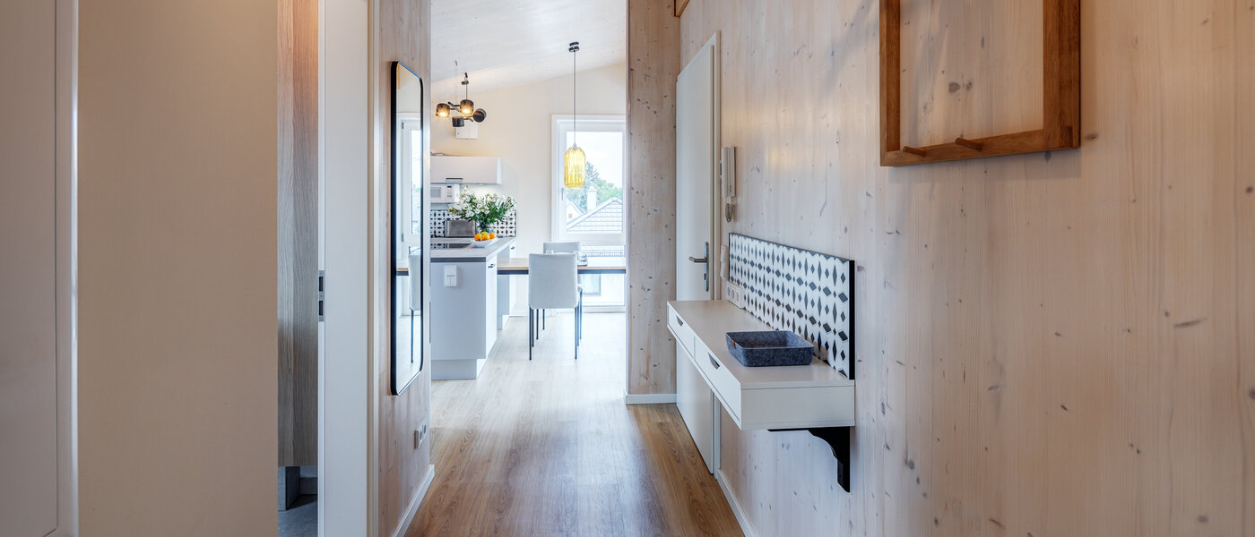 мансардная квартира München Berg am Laim 01 коридор 13504