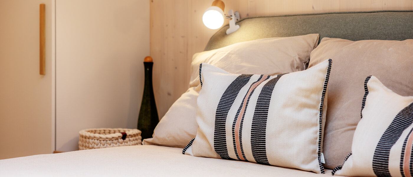 мансардная квартира München Berg am Laim 02 спальная комната 13504