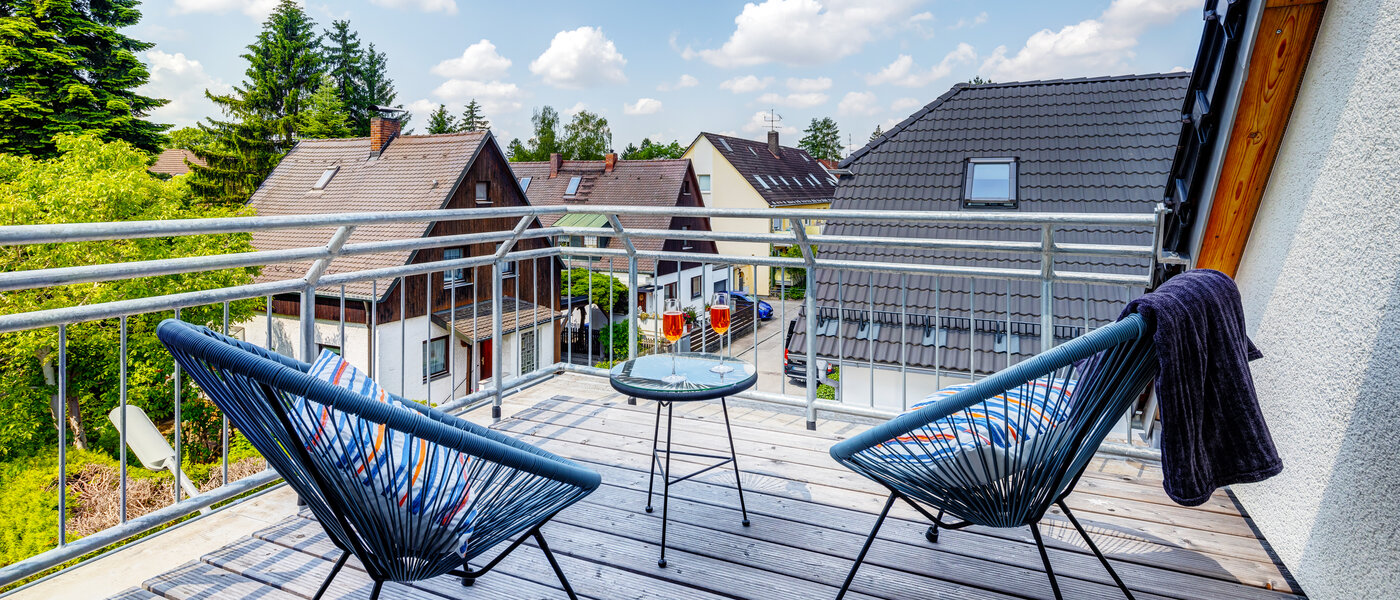 мансардная квартира München Berg am Laim 02 1-я терраса с крышей 13504