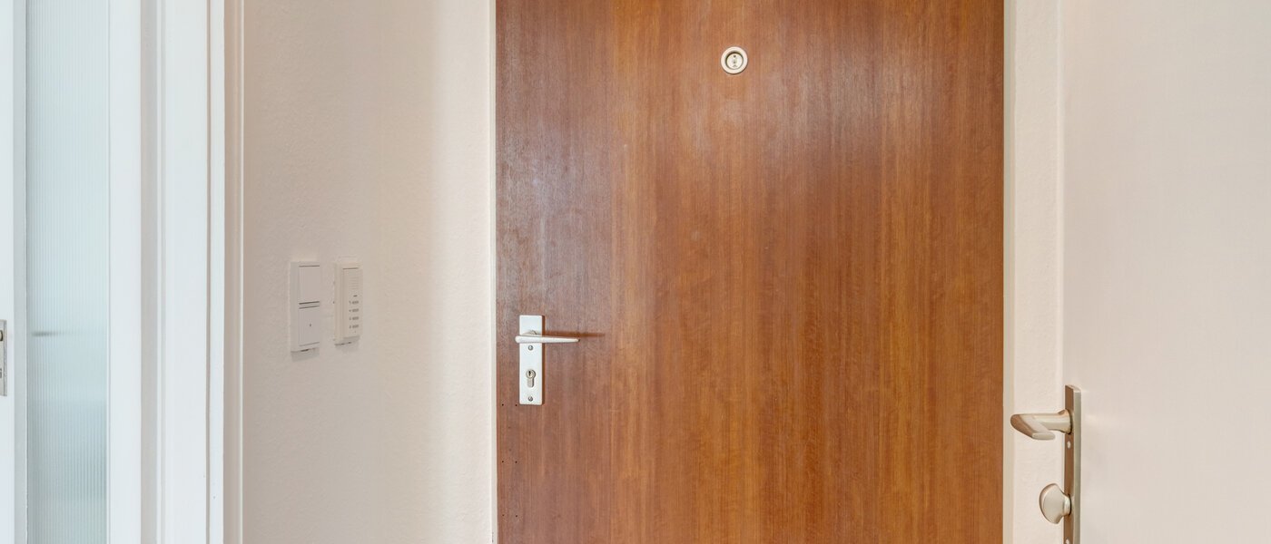 квартира München Harlaching 01 коридор 13522