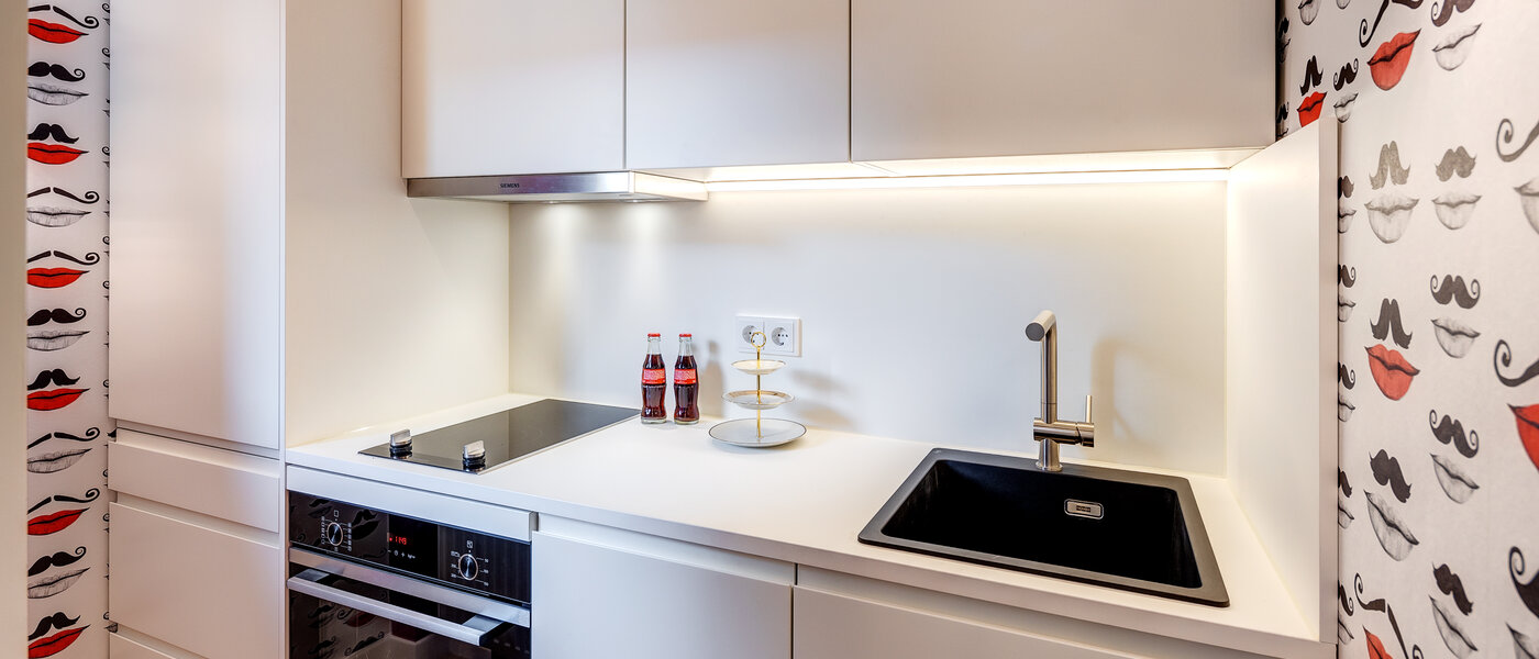 квартира München Schwabing-West 01 кухня 13523