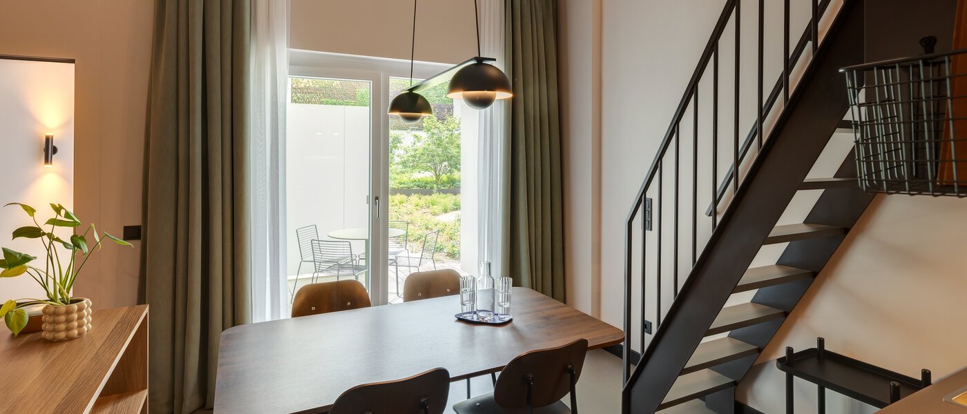 двухэтажная квартира München Neuperlach 03 кухня 13536