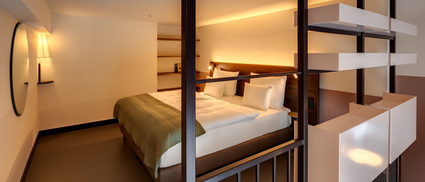 двухэтажная квартира München Neuperlach 01 зона для сна 13536