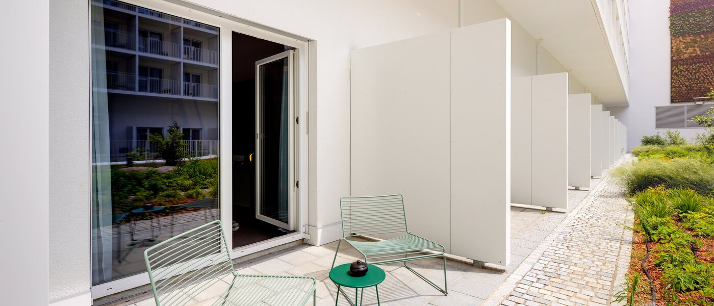 двухэтажная квартира München Neuperlach 01 терраса 13537