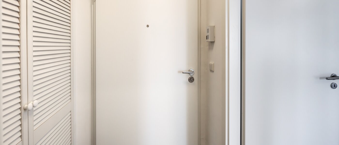 квартира München Schwabing-West (rund um den Hohenzollernplatz) 02 коридор 13567