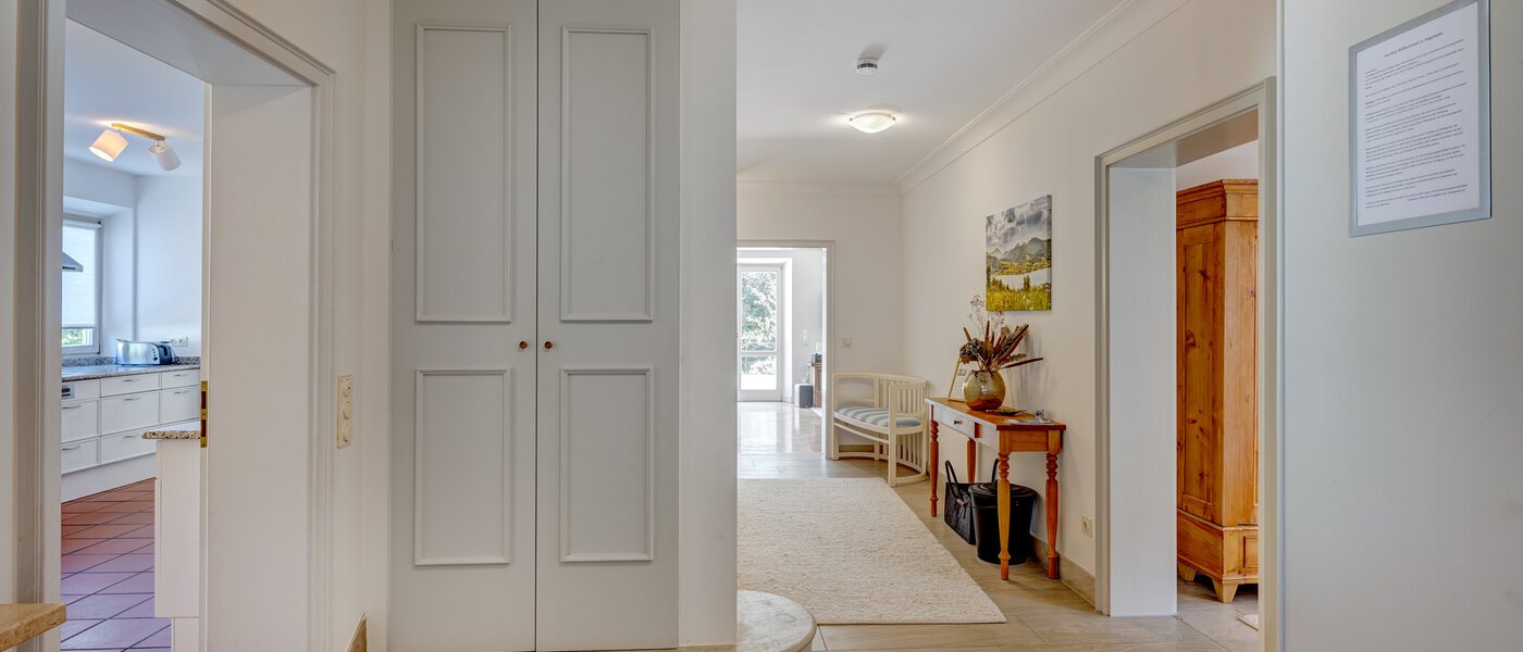 квартира с садом Schliersee 03 коридор 13576