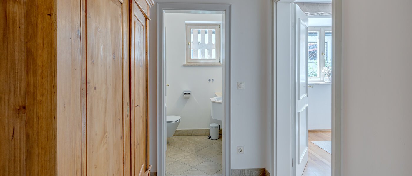 квартира с садом Schliersee 04 коридор 13576