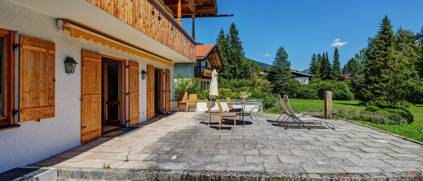 квартира с садом Schliersee 03 терраса 13576