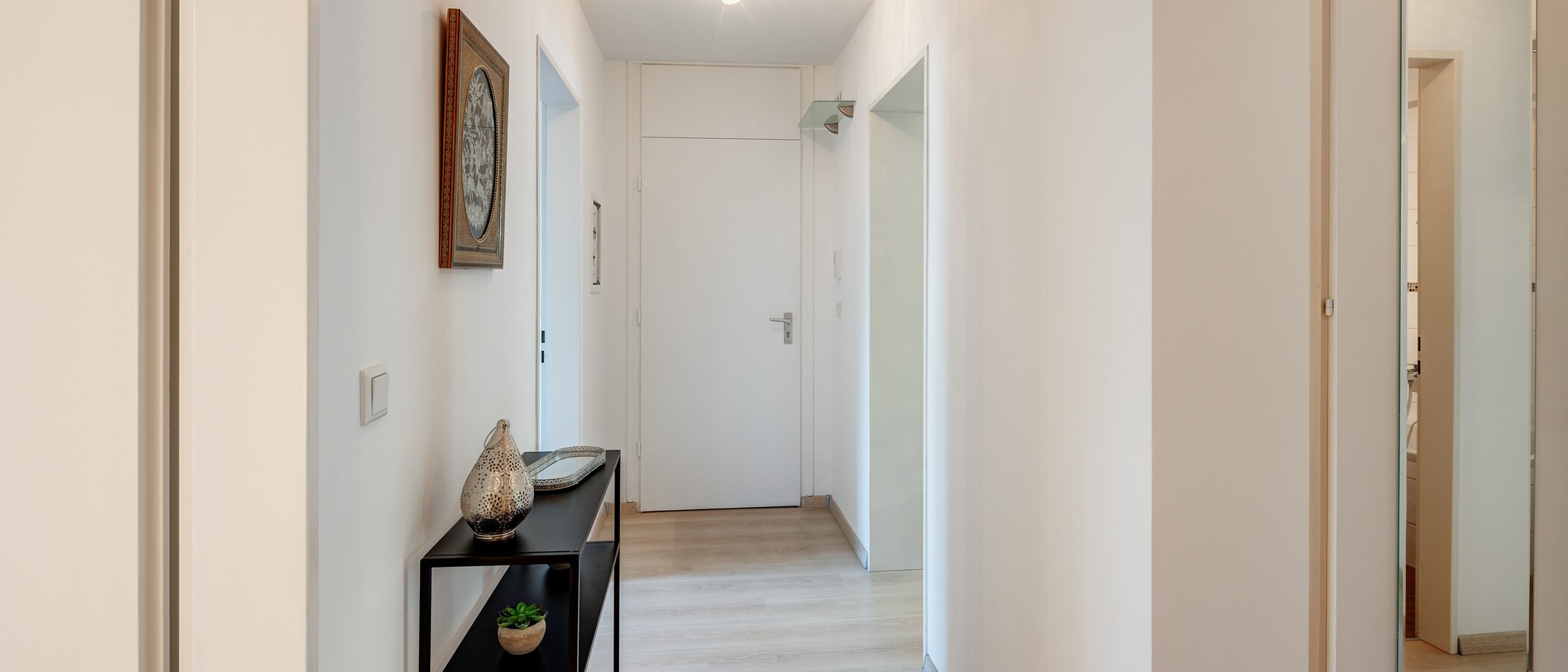 квартира München Untersendling 03 коридор 13577