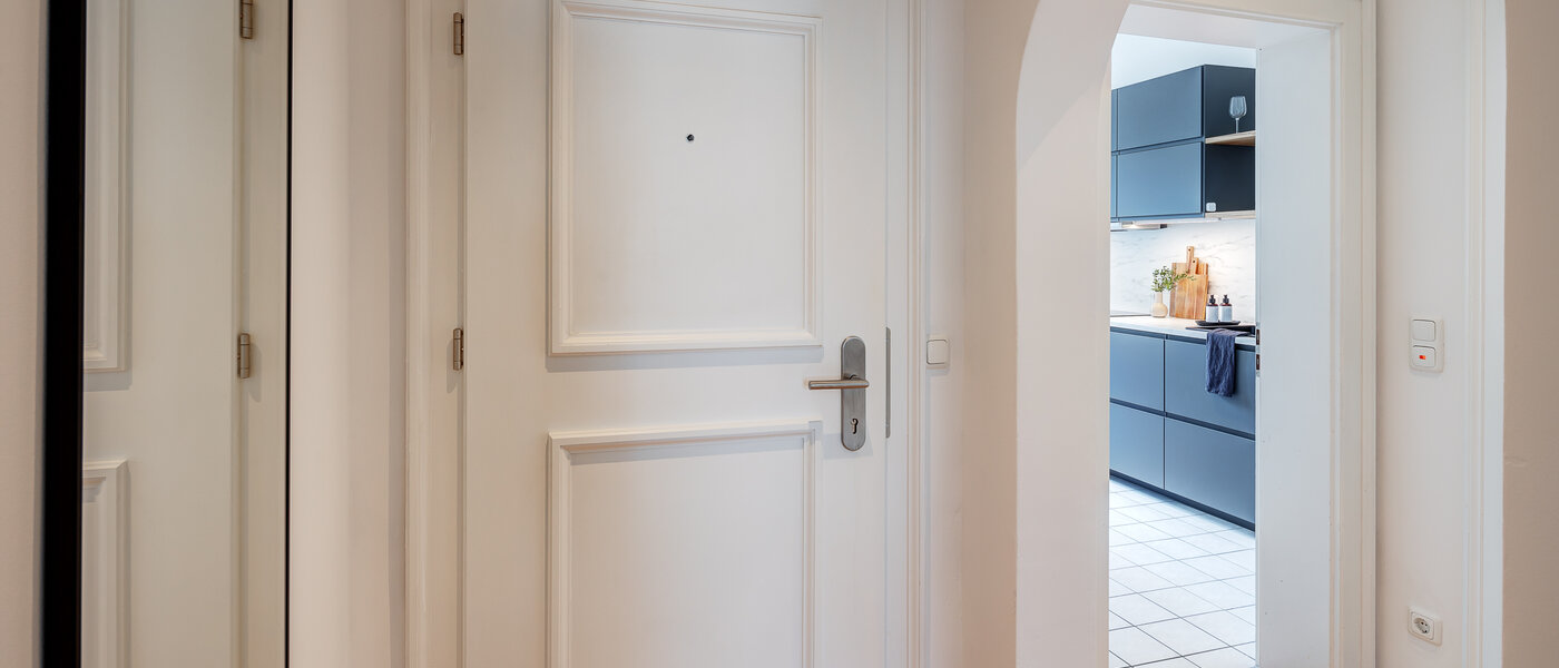 квартира München Lehel 02 коридор 13584