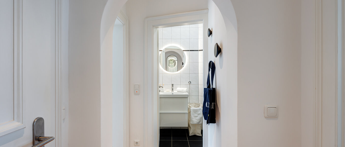 квартира München Lehel 03 коридор 13584