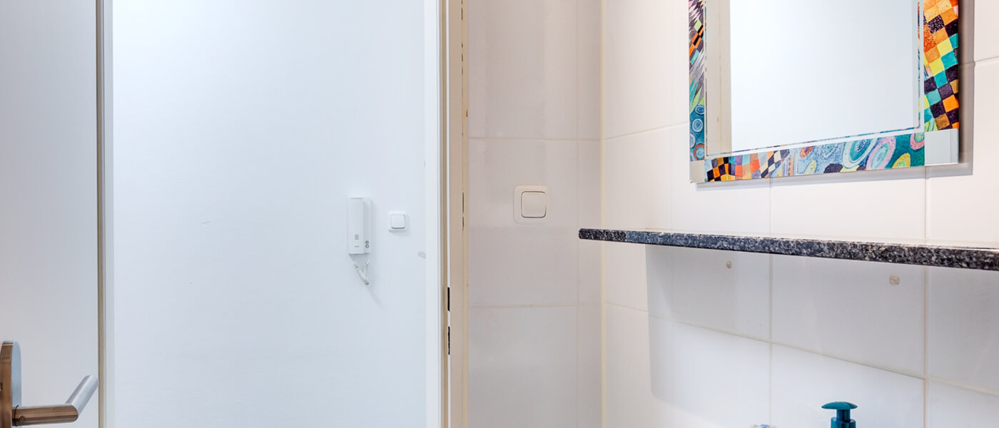 квартира München Pasing 02 гостевой туалет 13585