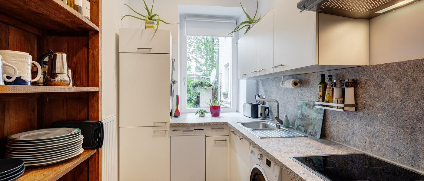 квартира München Mittersendling 02 кухня 13595