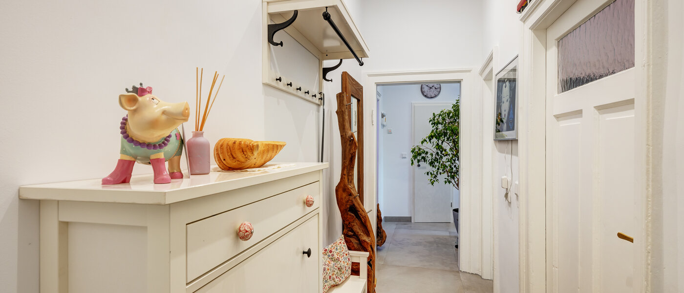 квартира München Mittersendling 02 коридор 13595