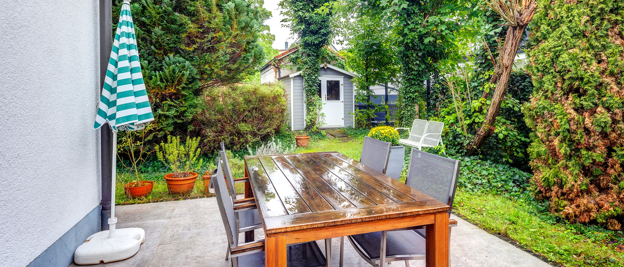 двухэтажная квартира München Lerchenau 01 сад 13603