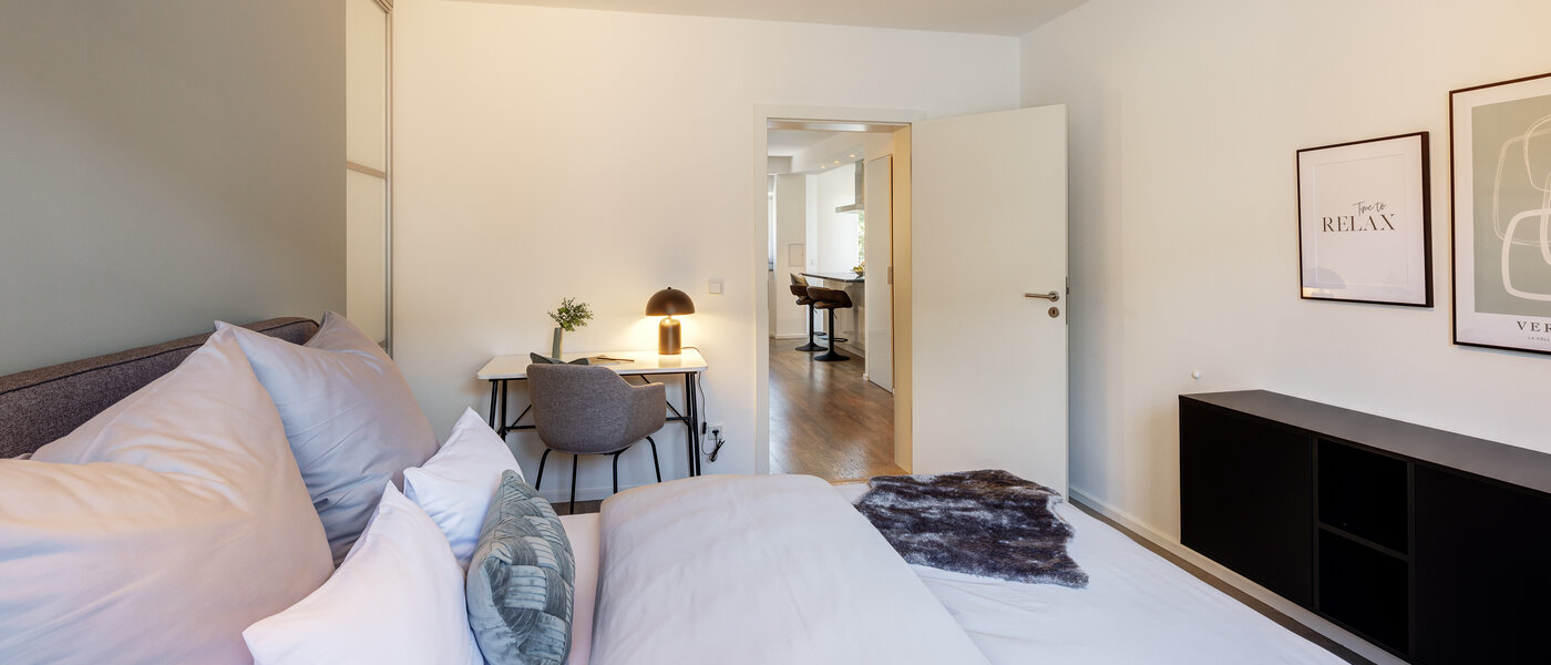 квартира München Bogenhausen 05 спальная комната 13604