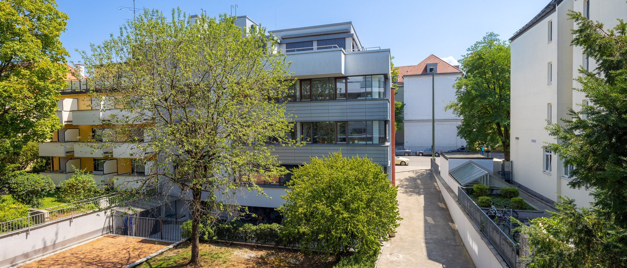 квартира München Altbogenhausen 03 вид из окна 13633