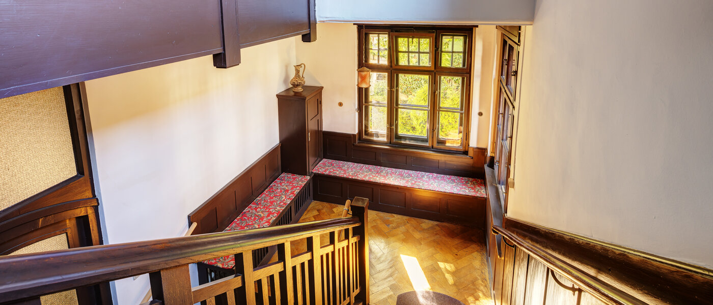 мансардная квартира München Nymphenburg 01 Лестничная клетка 13654