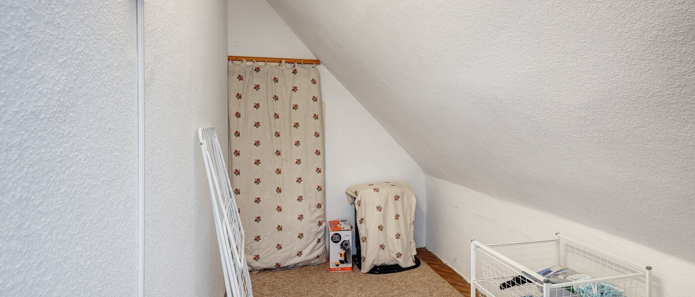 мансардная квартира München Nymphenburg 01 кладовая 13654