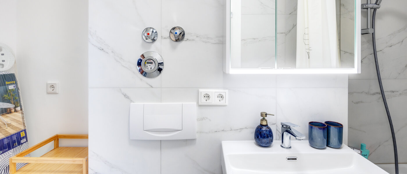 мансардная квартира München Neuperlach 02 ванная комната 13658