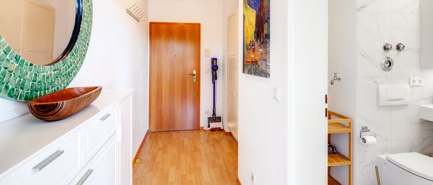 мансардная квартира München Neuperlach 02 коридор 13658