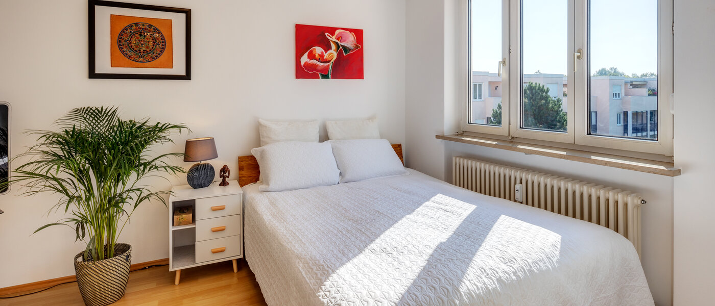 мансардная квартира München Neuperlach 01 зона для сна 13658