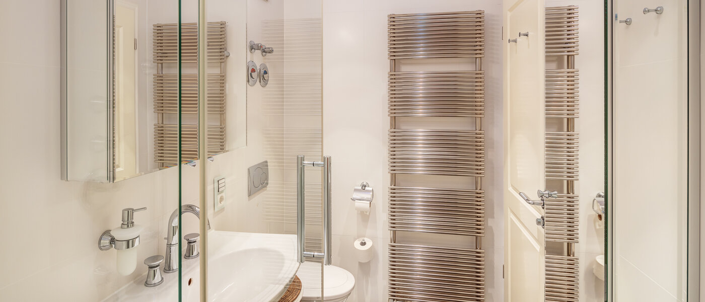 мансардная квартира München Solln 04 ванная комната 13669