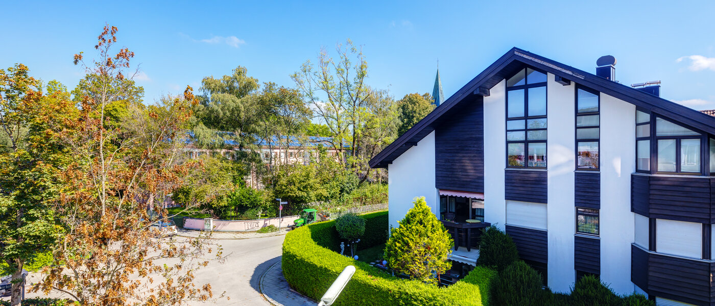 мансардная квартира München Solln 01 вид из окна 13669