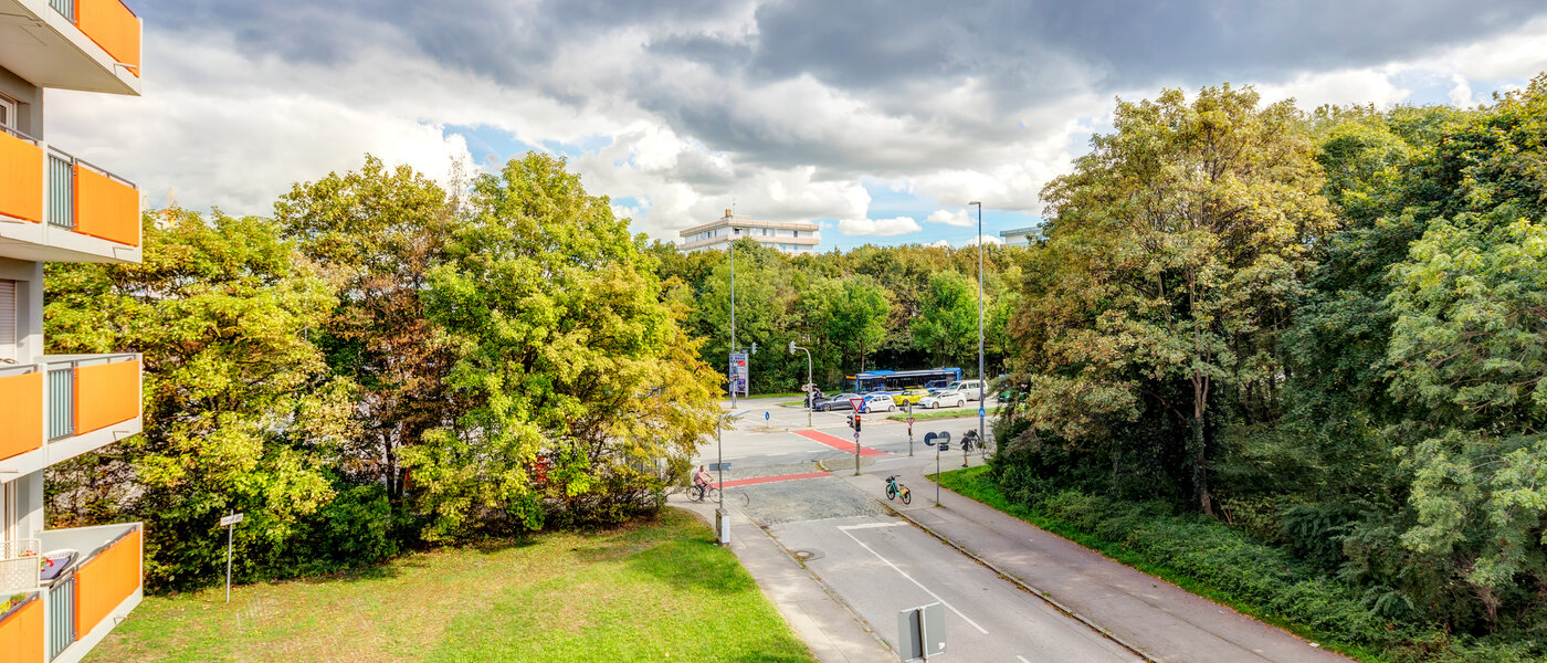 квартира München Am Hart 02 вид из окна 13670