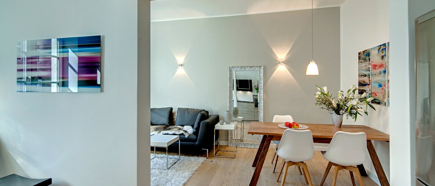 квартира München Maxvorstadt - Universitätsviertel 01 гостиная 1368