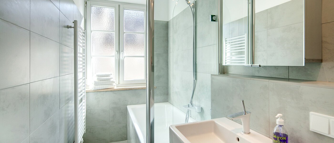 квартира München Maxvorstadt - Universitätsviertel 01 ванная комната 1368