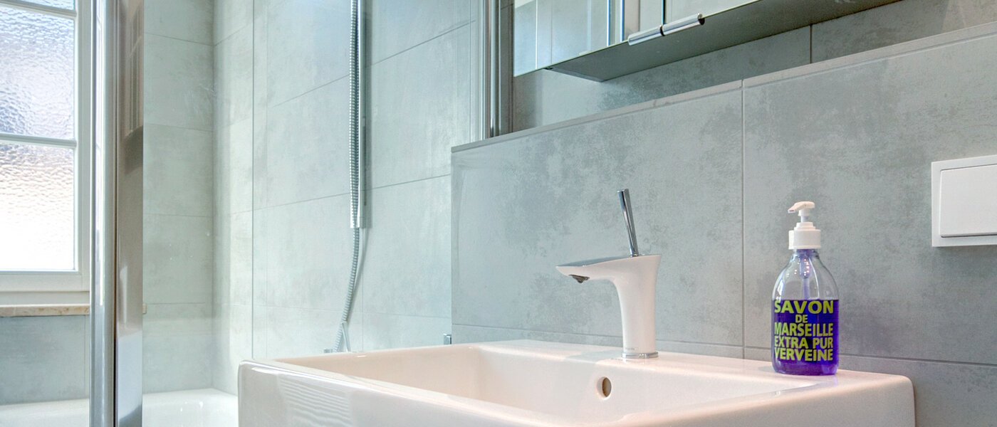 квартира München Maxvorstadt - Universitätsviertel 02 ванная комната 1368