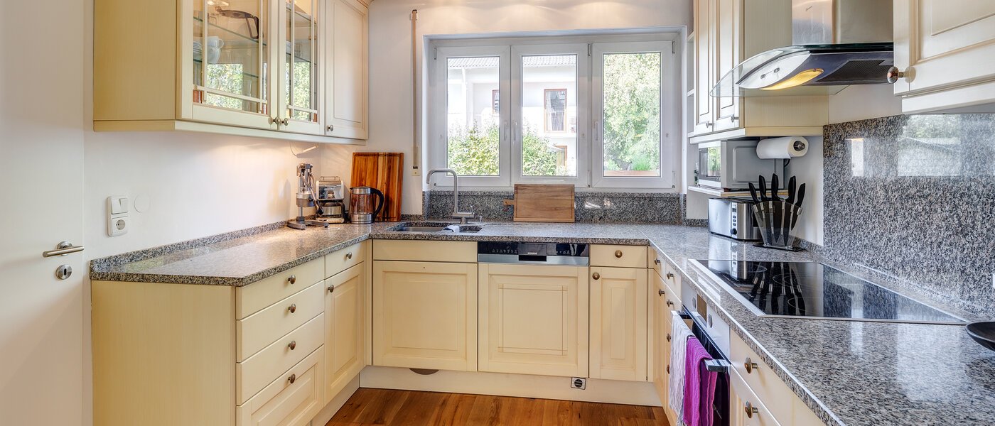 таунхаус Eichenau 01 кухня 13696