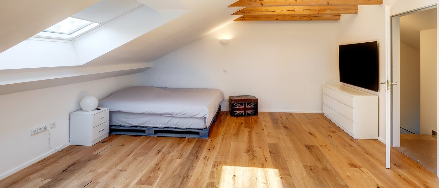 таунхаус Eichenau 01 3-я спальная комната 13696