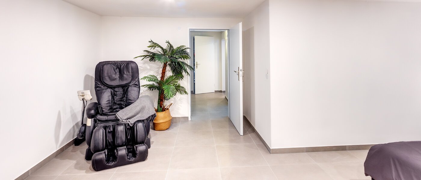 таунхаус Eichenau 03 гостевая комната 13696