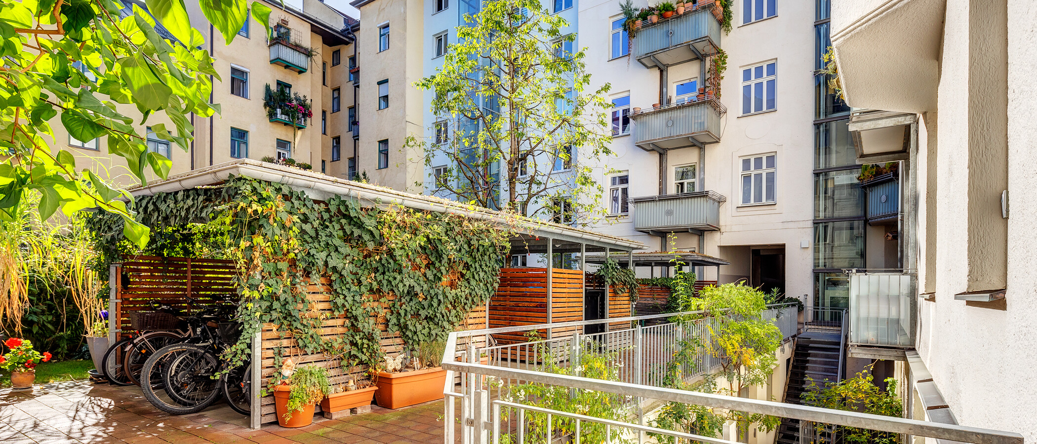 квартира München Isarvorstadt 01 внутренний двор  13699