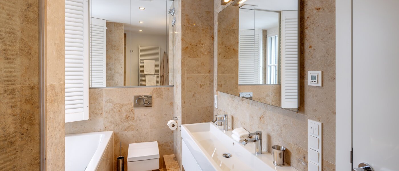 двухэтажная квартира München Altbogenhausen 02 1-я ванная комната 13706