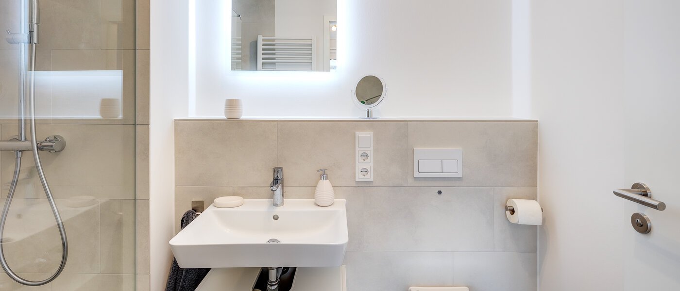 квартира München Lochhausen 01 ванная комната 13715