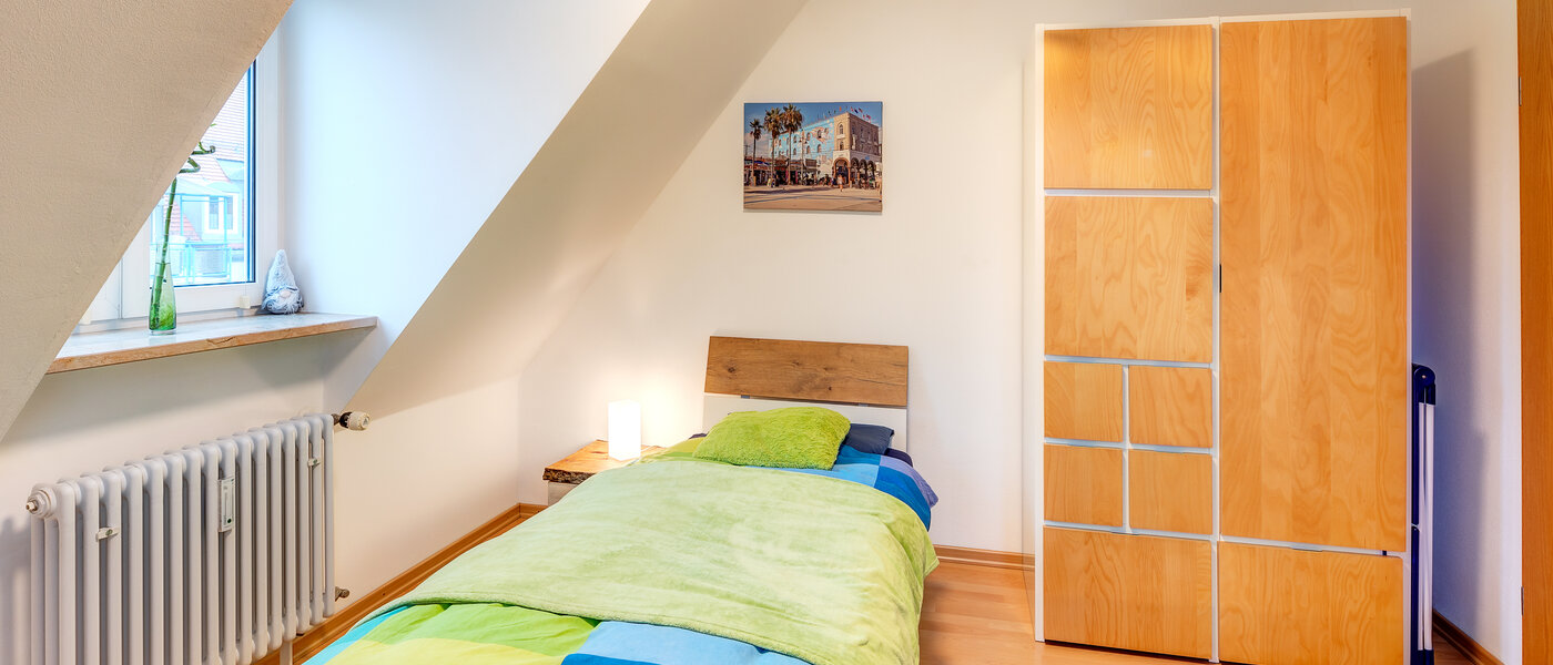 двухэтажная квартира-галерея Karlsfeld 01 2-я спальная комната 13717