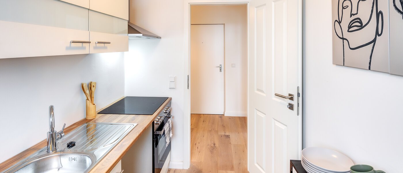 мансардная квартира München Schwabing-West 03 кухня 13771