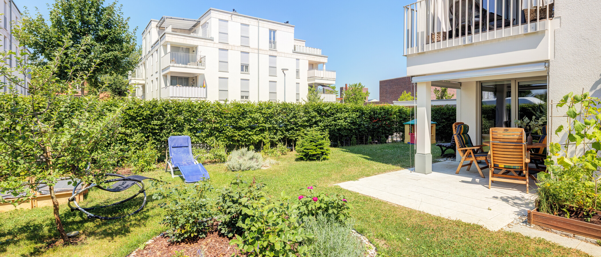 квартира с садом Neuried 03 сад 13774