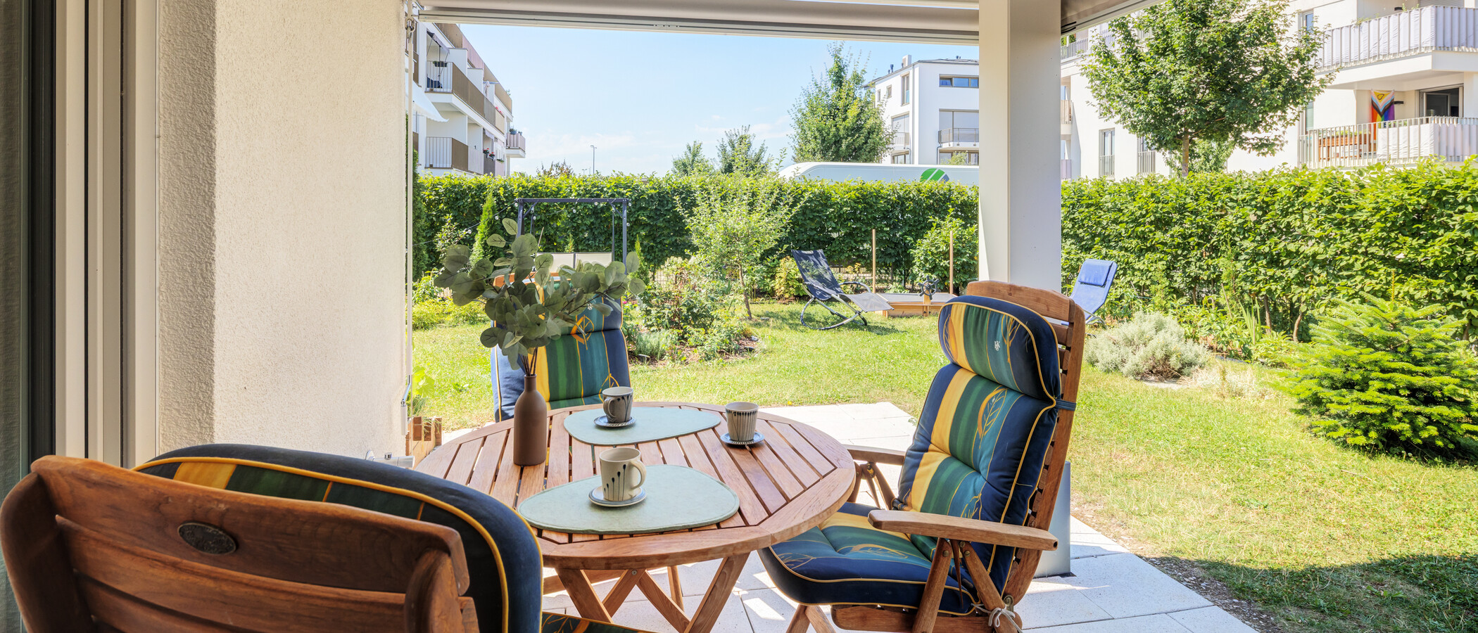 квартира с садом Neuried 02 терраса 13774