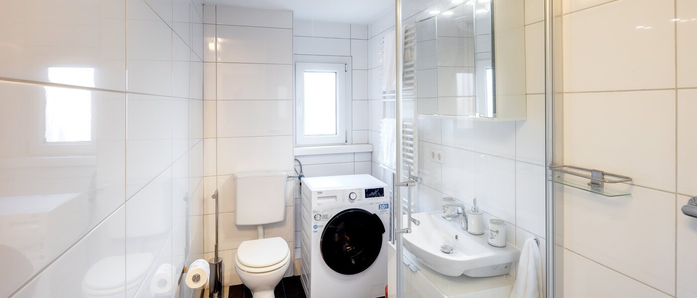 квартира München Neuhausen 03 ванная комната 13780