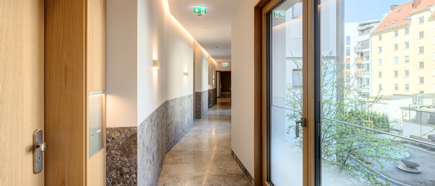 квартира München Lehel 01 Лестничная клетка 13792